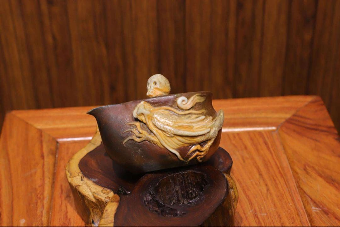 大森輝彦 備前手捻り白竜彫宝瓶