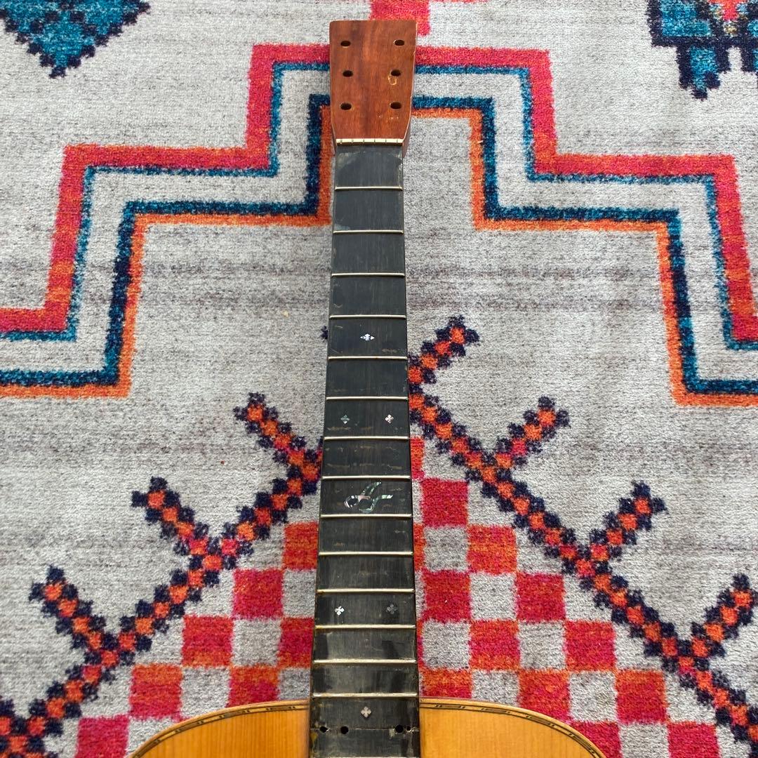 ハンドメイドギター　カマティーヨ　ジャンク品