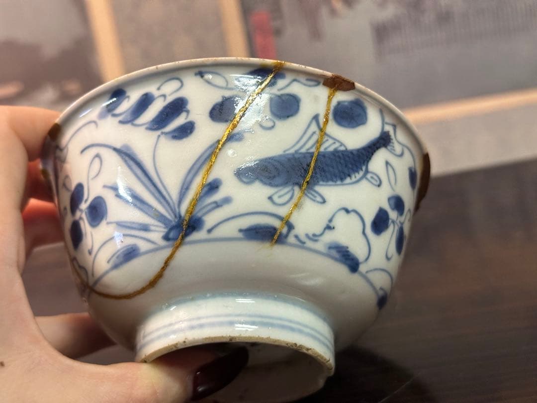 中国明時代茶碗 成化年製 魚藻紋 染付茶碗 中國古美術 高 6.5cm