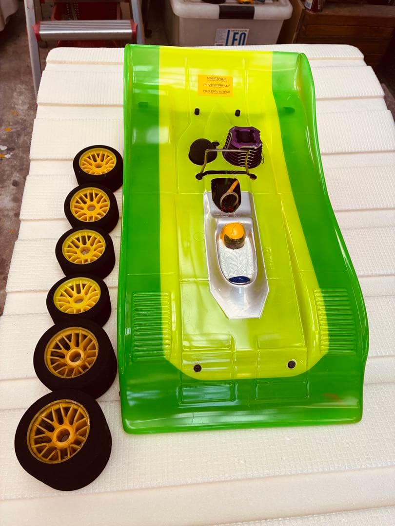 セントラルサーバントベクター1/8