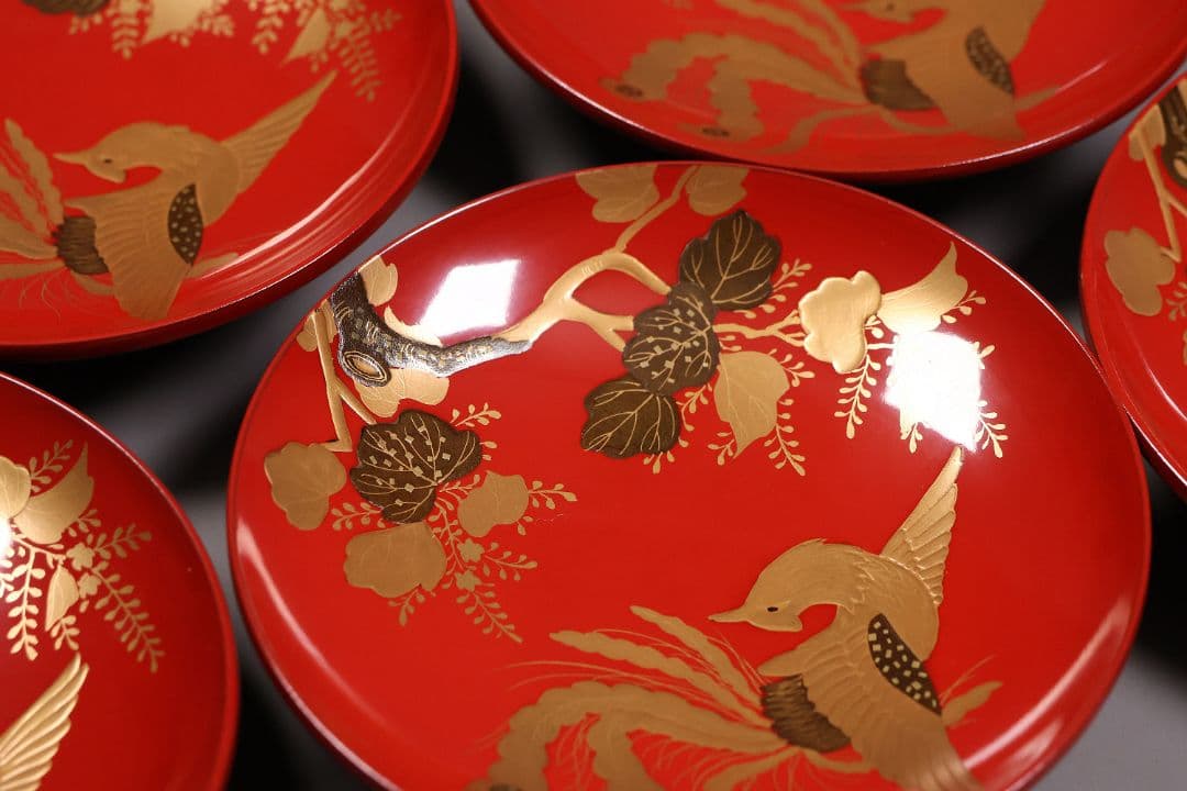 【CM243】時代木製漆器 桐鳳凰・菊 金蒔絵 朱塗 引盃 五客 木製漆器 小皿