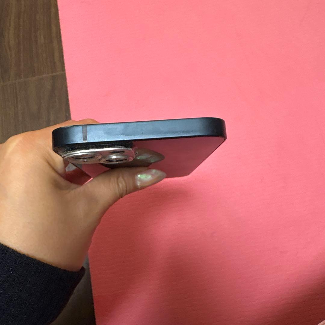 iPhone13 本体　ブラック　256GB