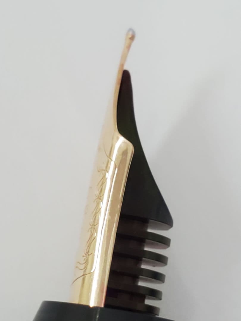 パイロット 万年筆 カスタム67 14K585〈M〉