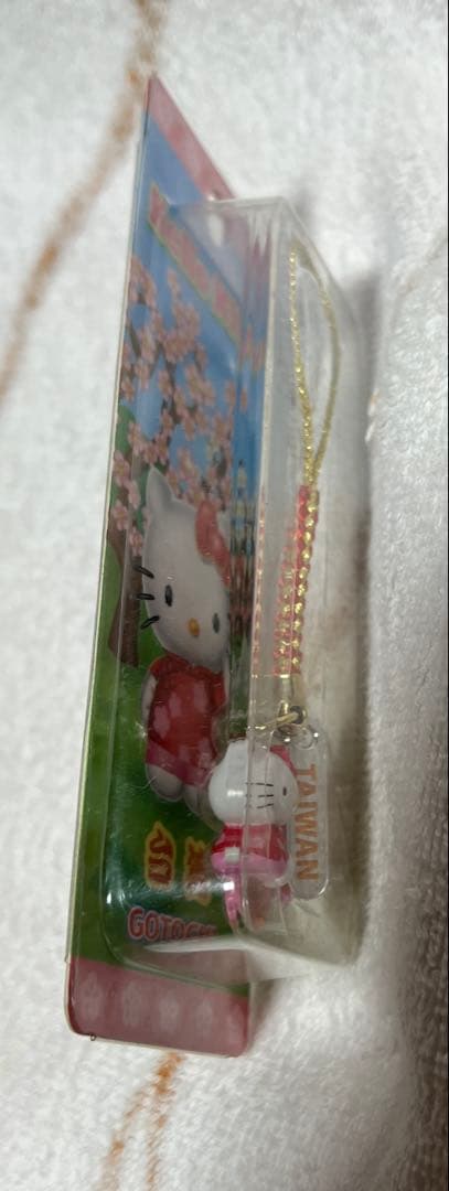 台湾・キティちゃん ご当地ストラップ(根付け)3品 【美品・レア品・希少】