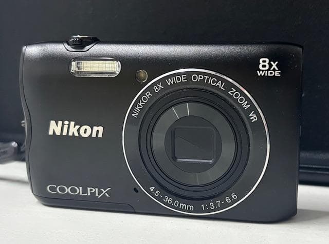 【動作未確認】Nikon COOLPIX A300 ブラック デジカメ