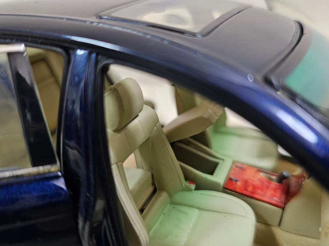 トヨタ 18クラウン ミニカー ダークブルー