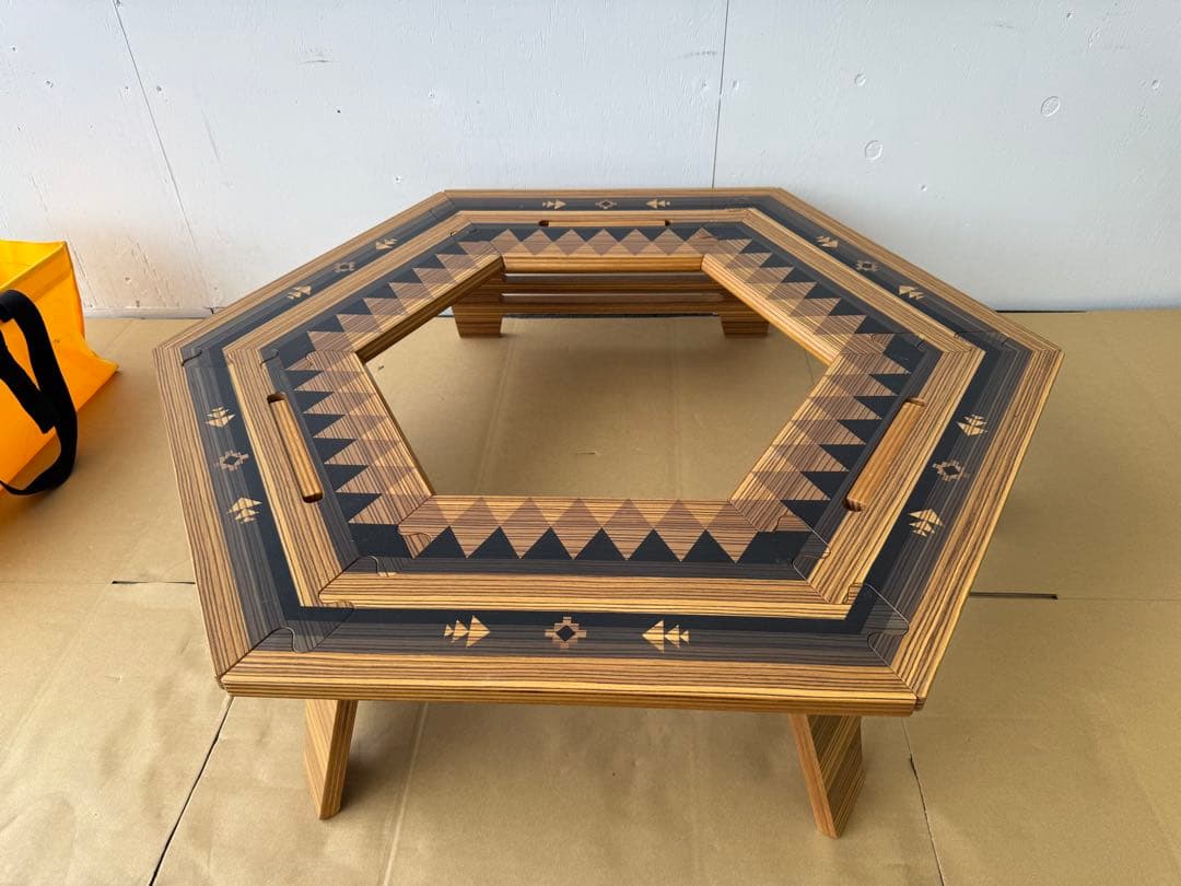 TheArth ヘキサテーブル