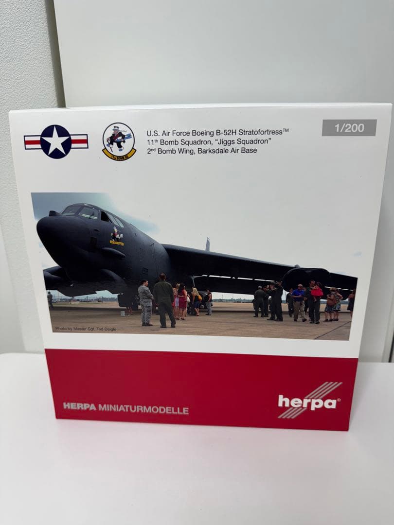 【herpa】アメリカ空軍B-52H 爆撃機ストラトフォートレス 1/200