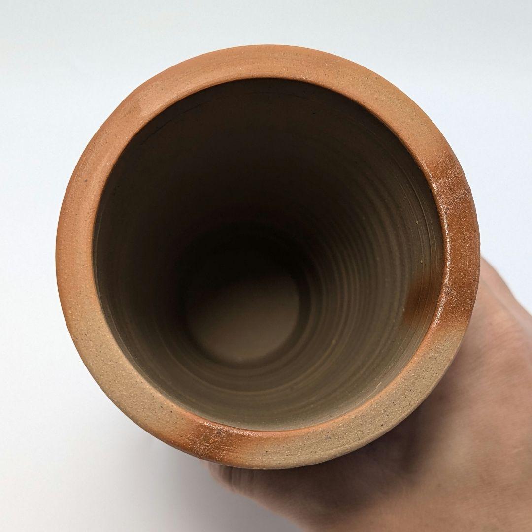 岡山県重要無形文化財 松井與之 備前焼 緋襷花入 共箱共布栞 花器 花瓶 置物