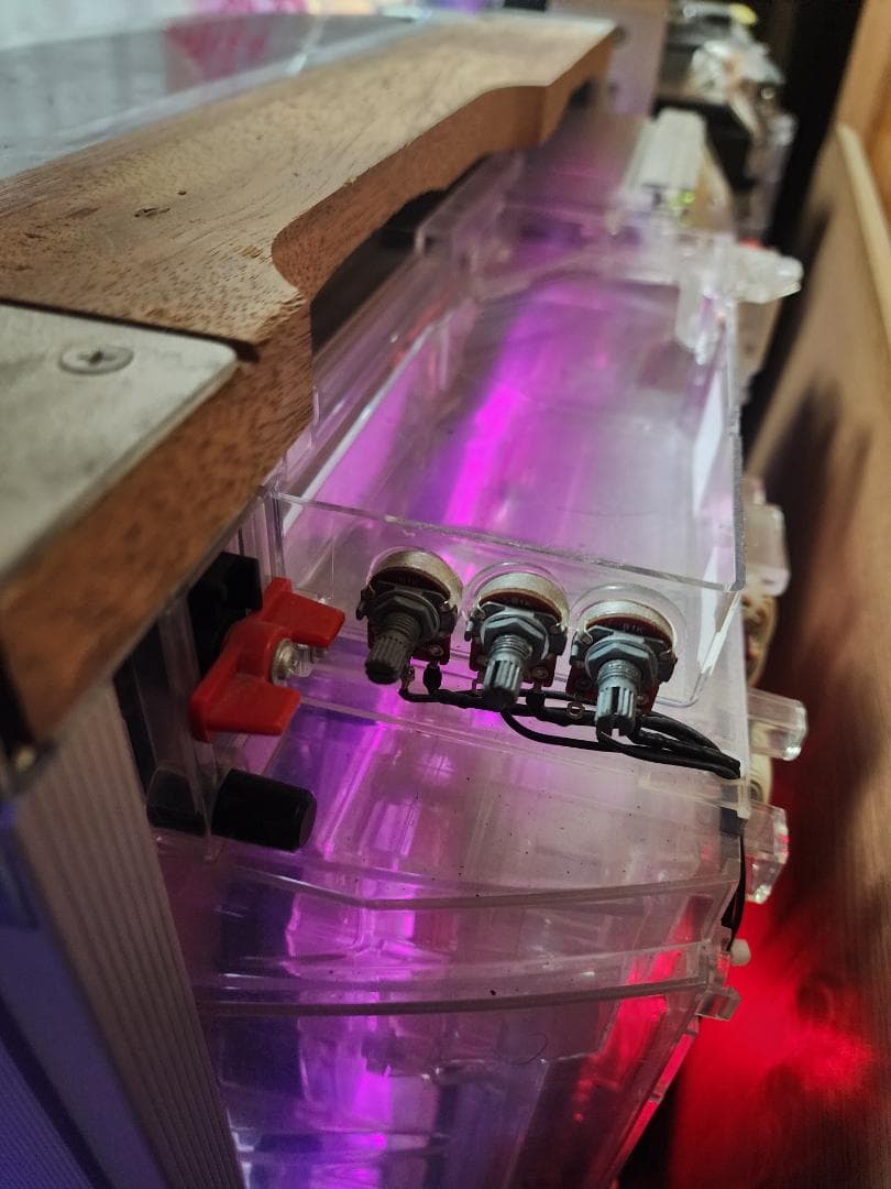 ロ*ー様 希少パチンコ実機　CR魔法少女リリカルなのはMTB 1/319オート非