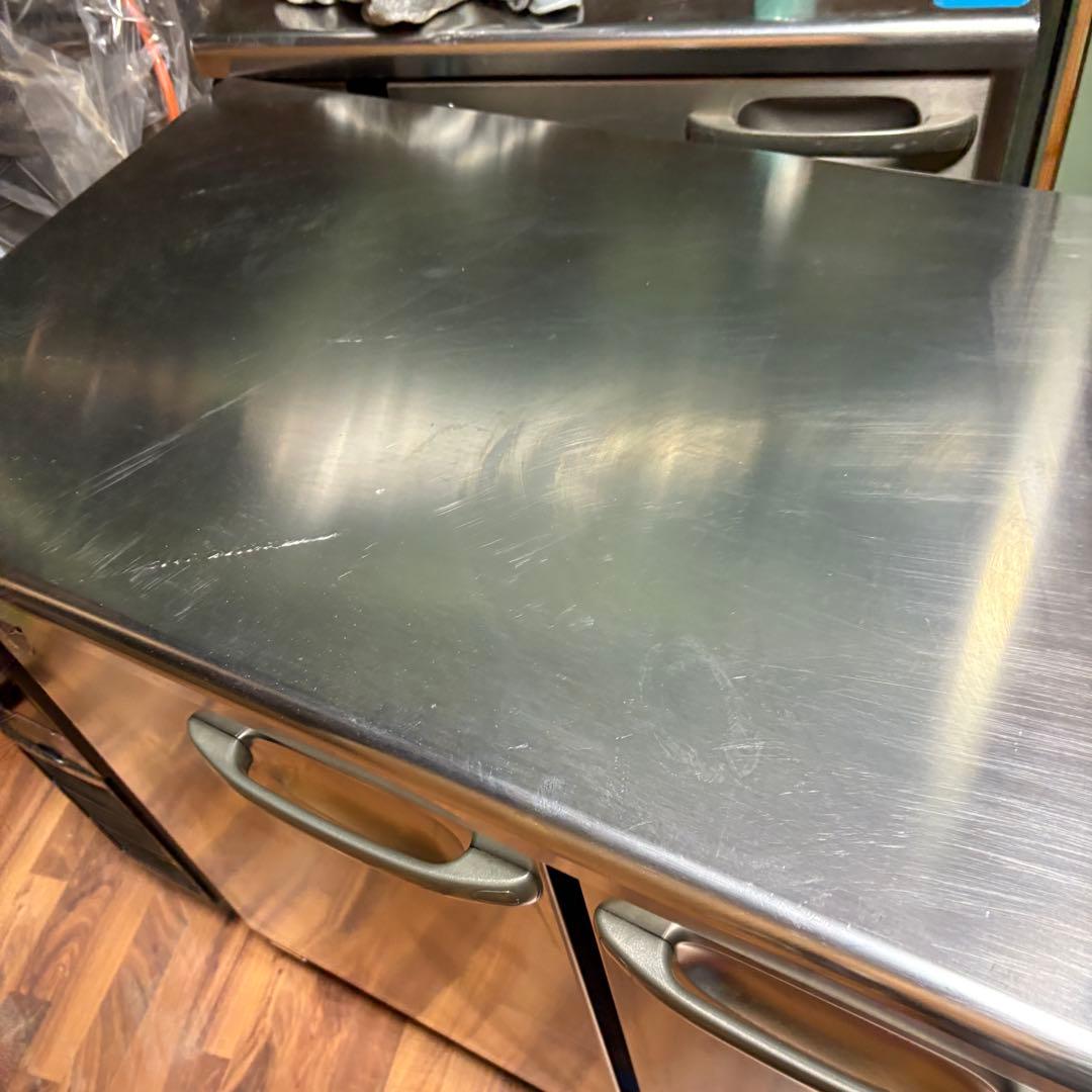 ①送料込み　ホシザキ台下冷蔵庫・RT-120PNE1 コールドテーブル