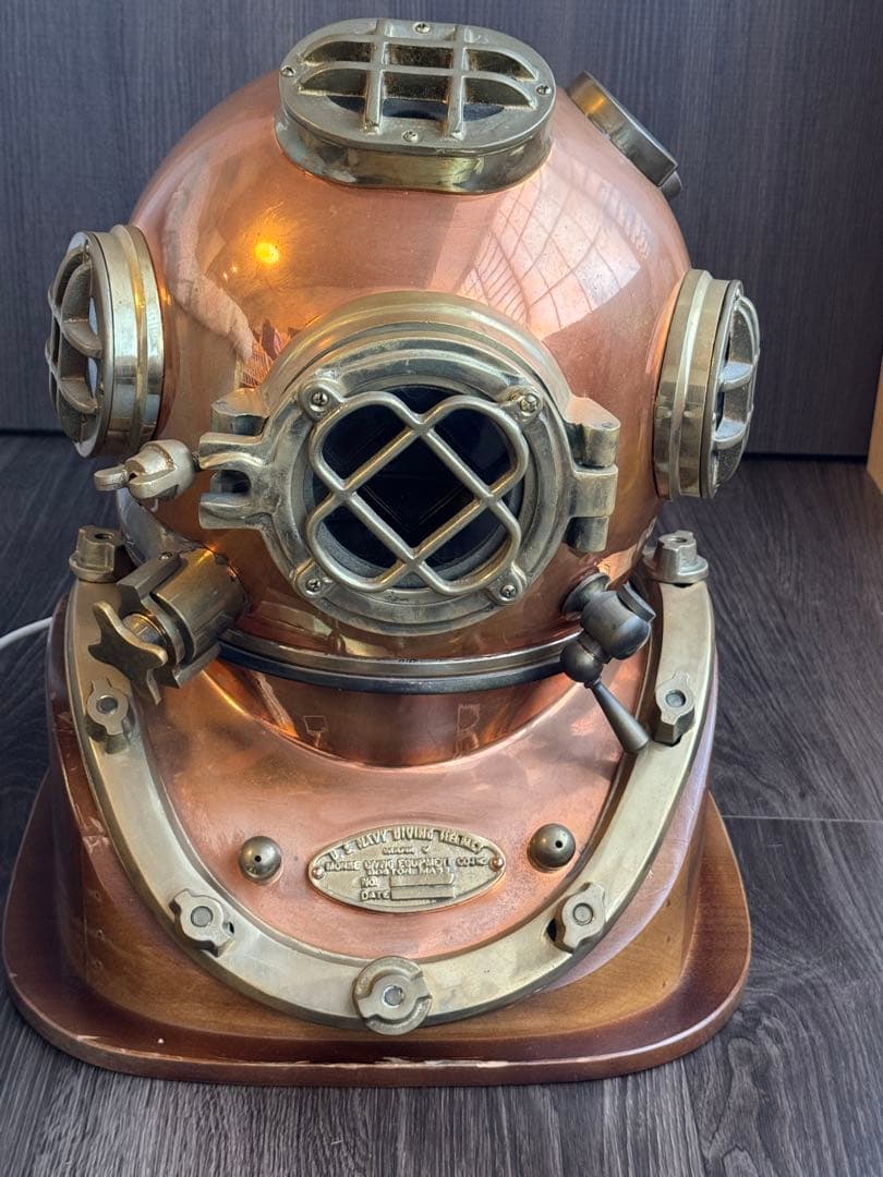 アメリカ海軍省潜水ヘルメット 銅と真鍮製　レトロ　台共 幅38x奧42x高47c