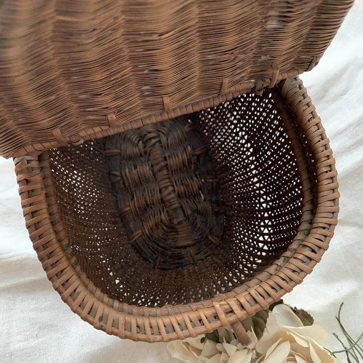 フランスアンティーク　バスケット　プッペンパニエ　大きなかご　ディスプレイ