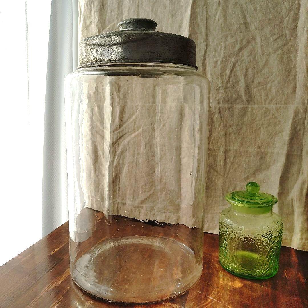 アンティーク レトロ ガラス瓶 特大 古い 気泡 菓子瓶 飴屋瓶 和硝子