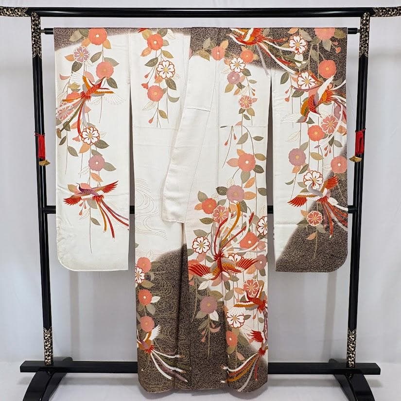 ゆりのはな　本振袖　京友禅金彩加工ボカシ　金駒刺繍　たたき染め　正絹　L702