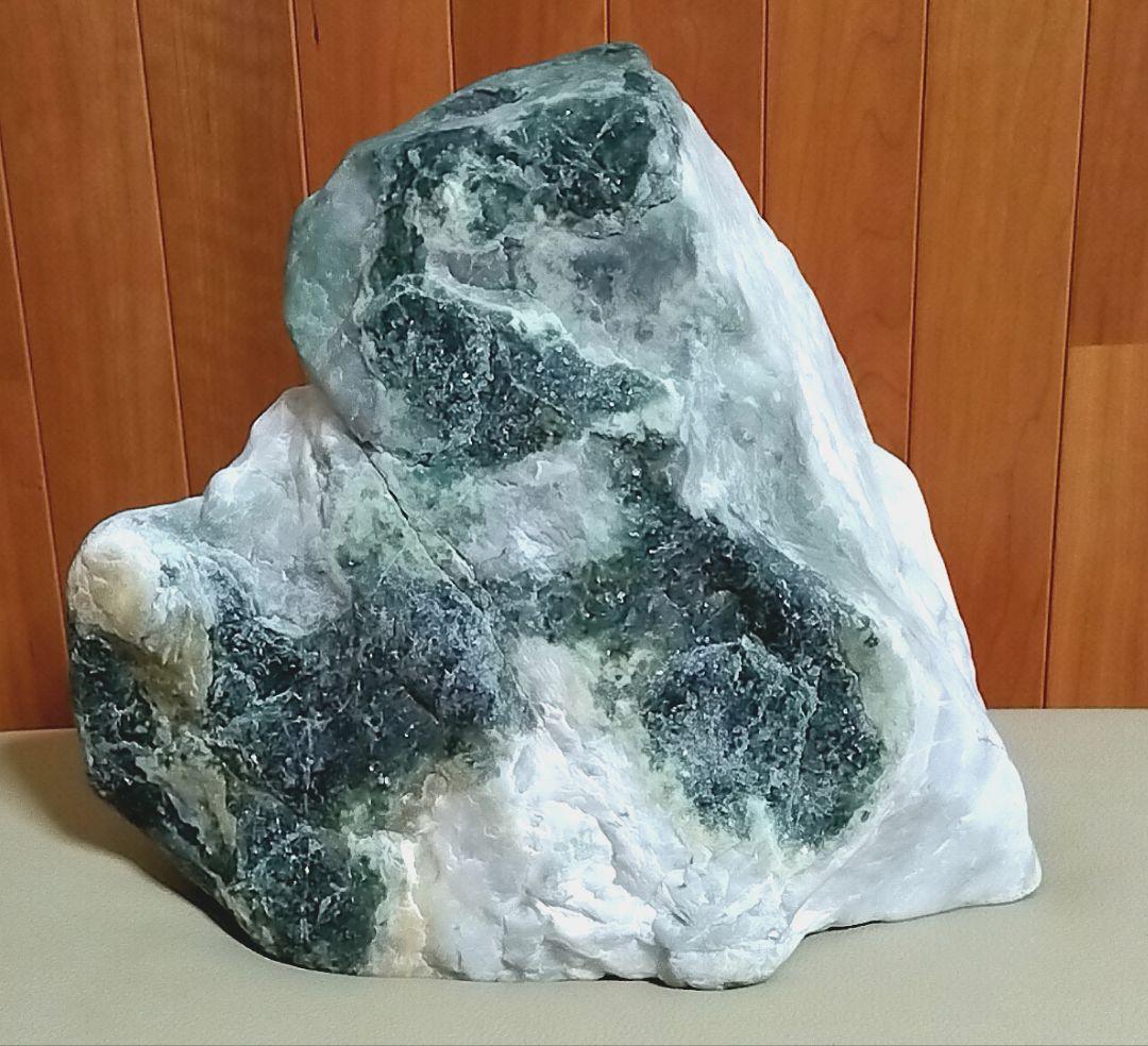 ★翡翠原石★糸魚川硬玉【横川転石・川ズレ・ウブ16kg】