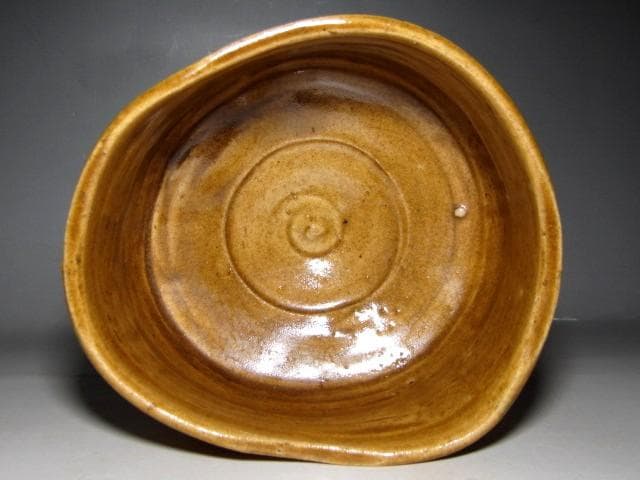 時代 黄瀬戸茶碗 「龍鱗」 表千家十二代 又妙斎花押　　　　　　v151