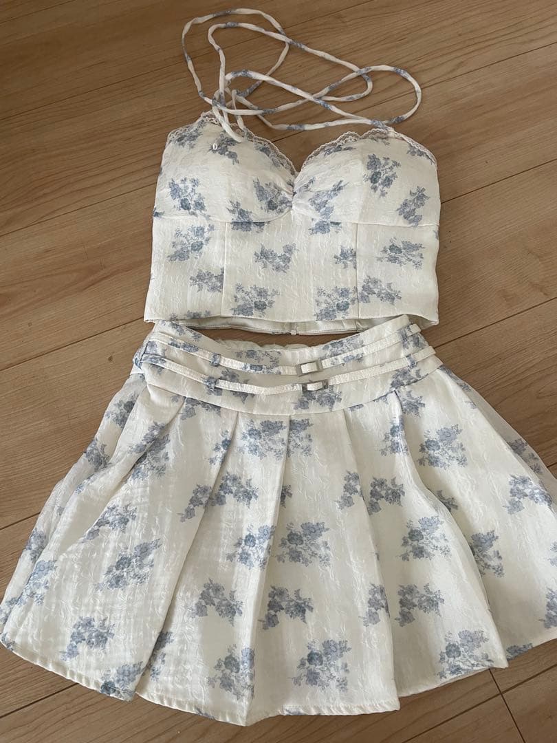 ROBE de FLEURS ローブ・ド・フルール