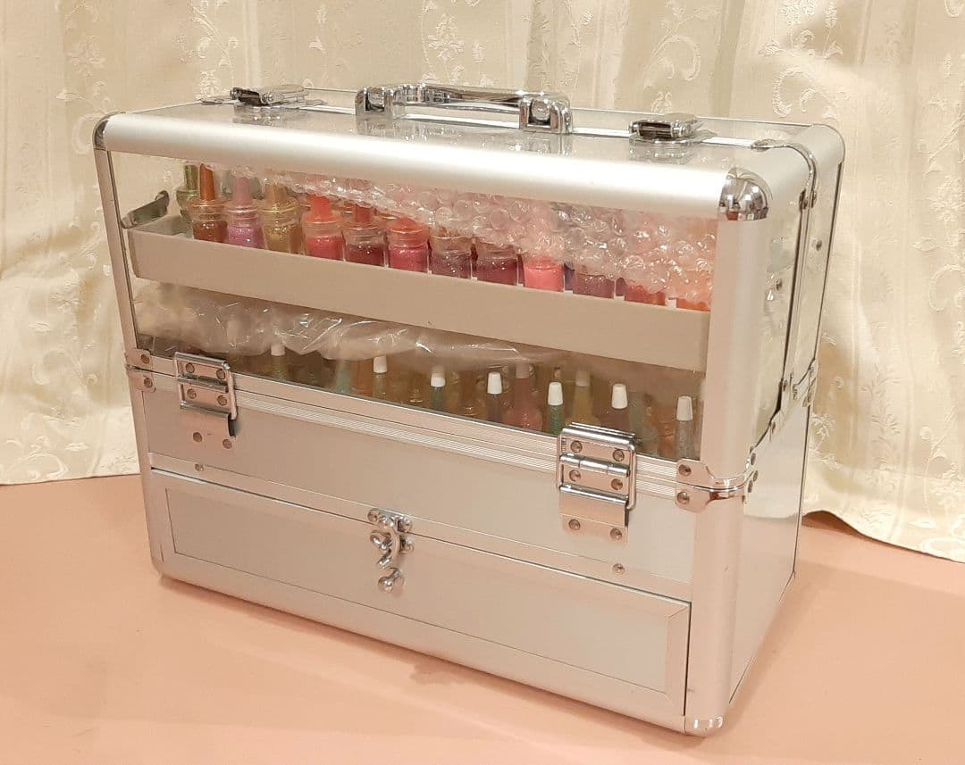 グリッター ラメ 100色 専用ケース付 ボディジュエリー用具付