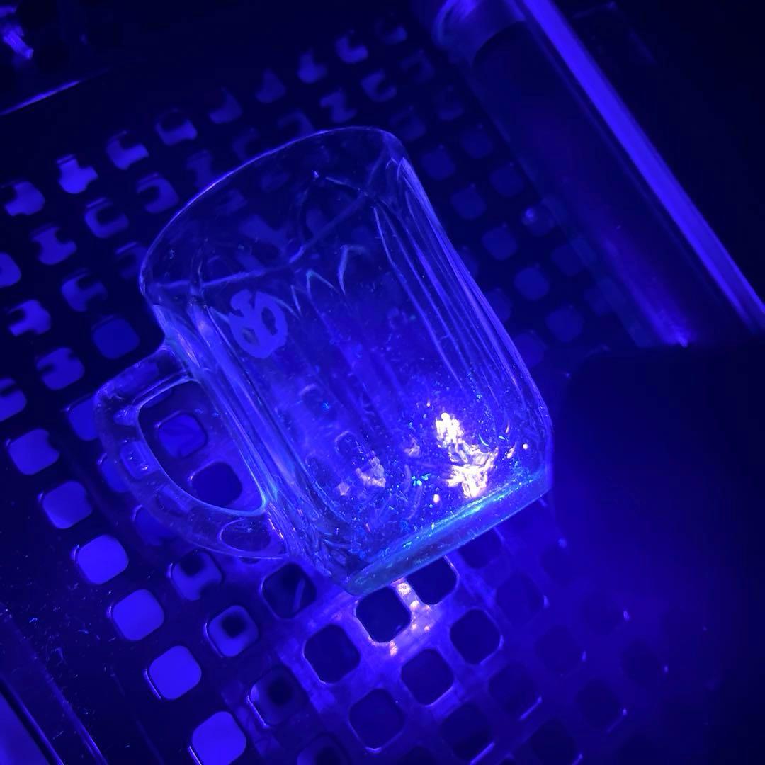 骨董　時代ガラス　プレスガラス　刻印あり　満州電鉄　取手付きグラス コップ１客