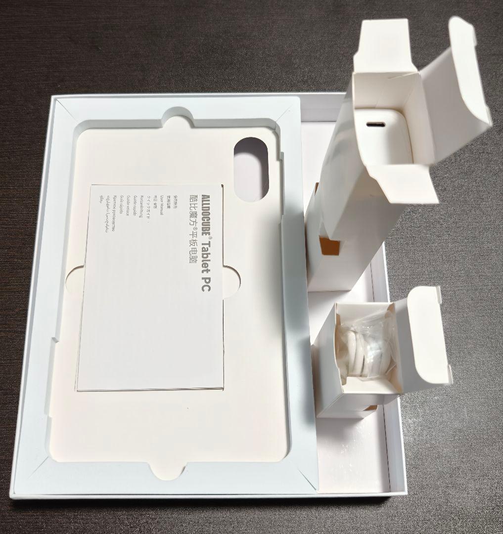 ALLDOCUBE iPlay 70 mini Pro 本体