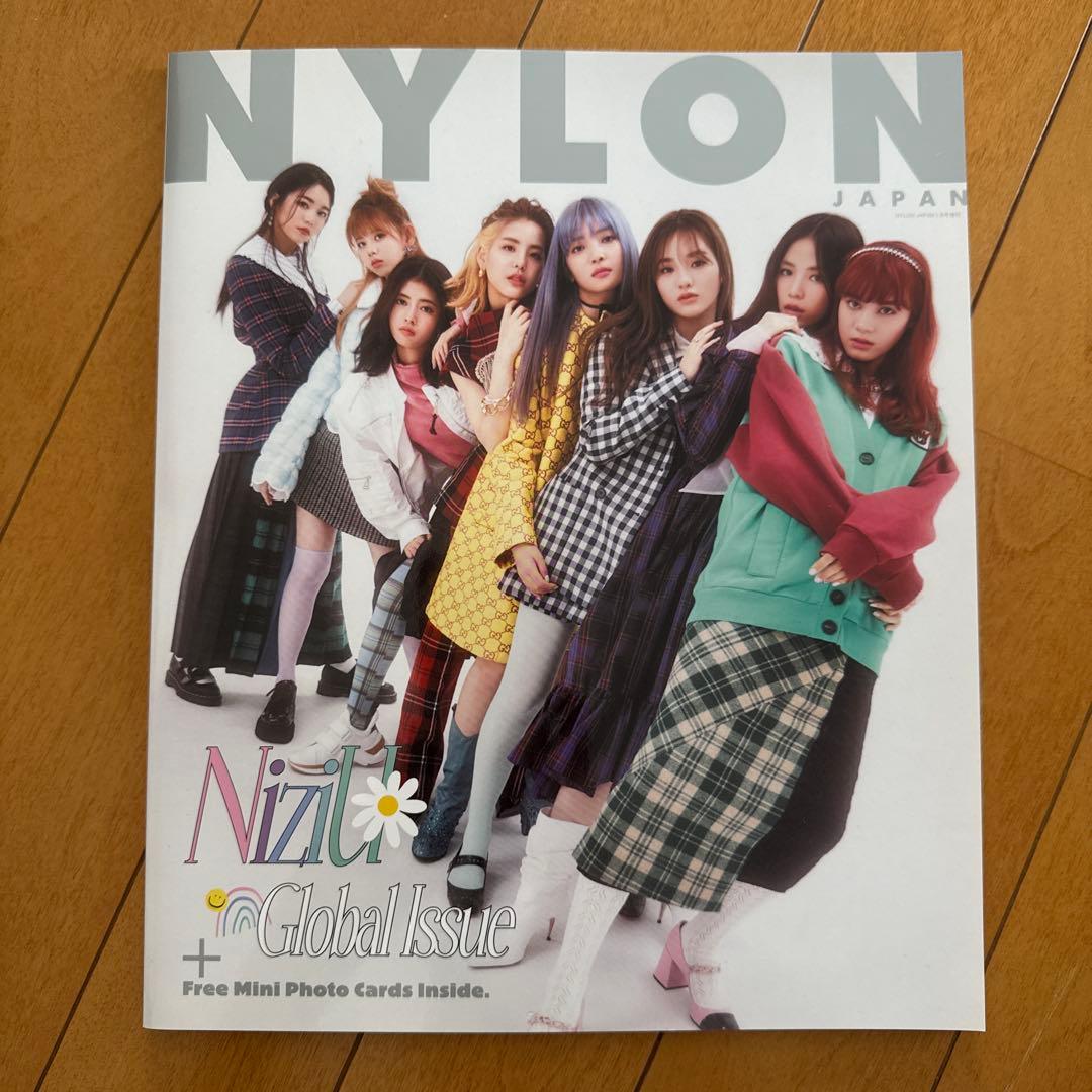 NiziU official グッズ　各種