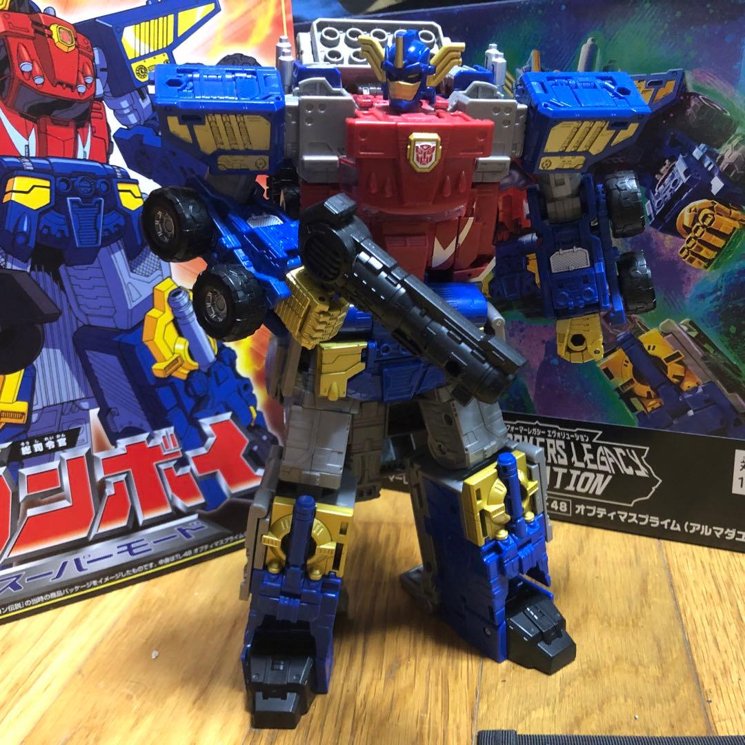 トランスフォーマー レガシー　tl-48 アルマダ　オプティマスプライム