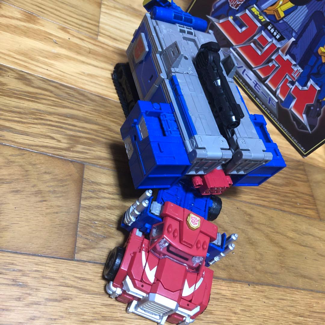 トランスフォーマー レガシー　tl-48 アルマダ　オプティマスプライム