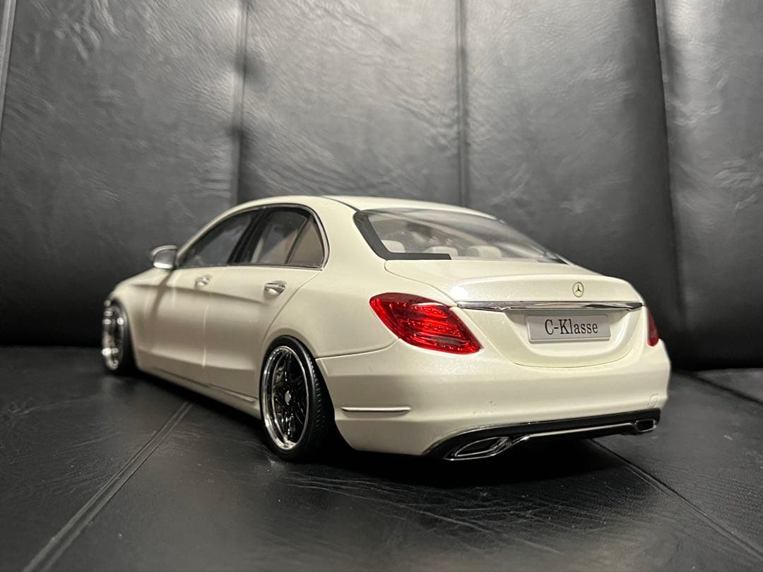 メルセデスベンツ　Cクラス　1/18