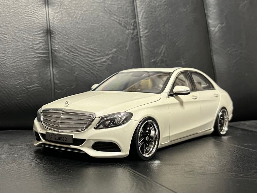 メルセデスベンツ　Cクラス　1/18