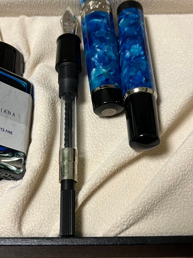 【限定】レオナルド オフィチーナ イタリアーナ フェリーチェ マリナカプリ　EF