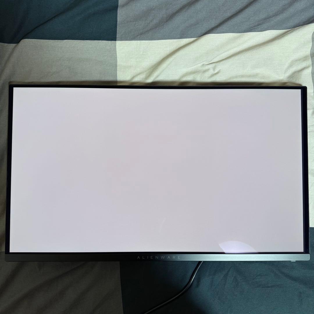 Dell ALIENWARE AW2725DF OLED 360hz モニター