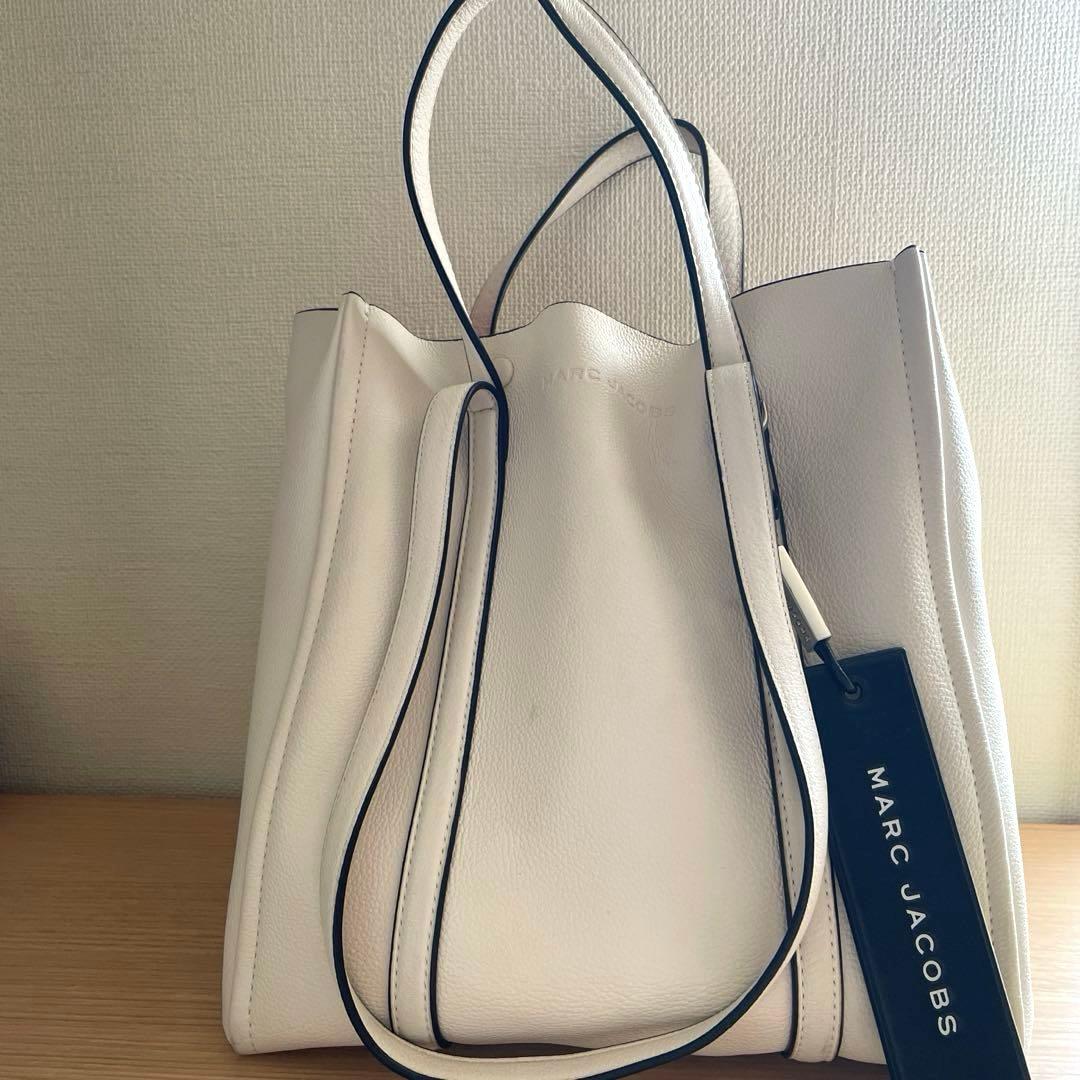 マーク•ジェイコブス　タグバッグ　2WAYショルダー/ハンドバッグ ホワイト
