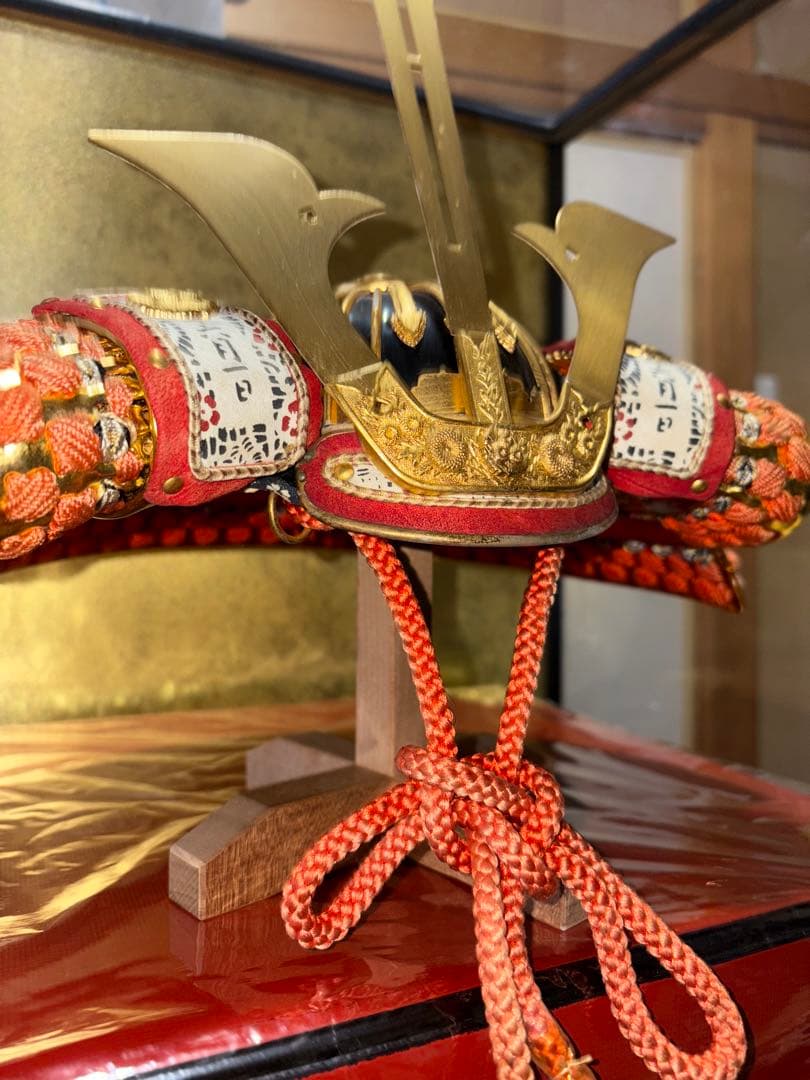 【重要無形文化財指定甲冑師森崎昌弘作】黒漆塗二十二間総覆輪桧垣付 阿古陀形冑