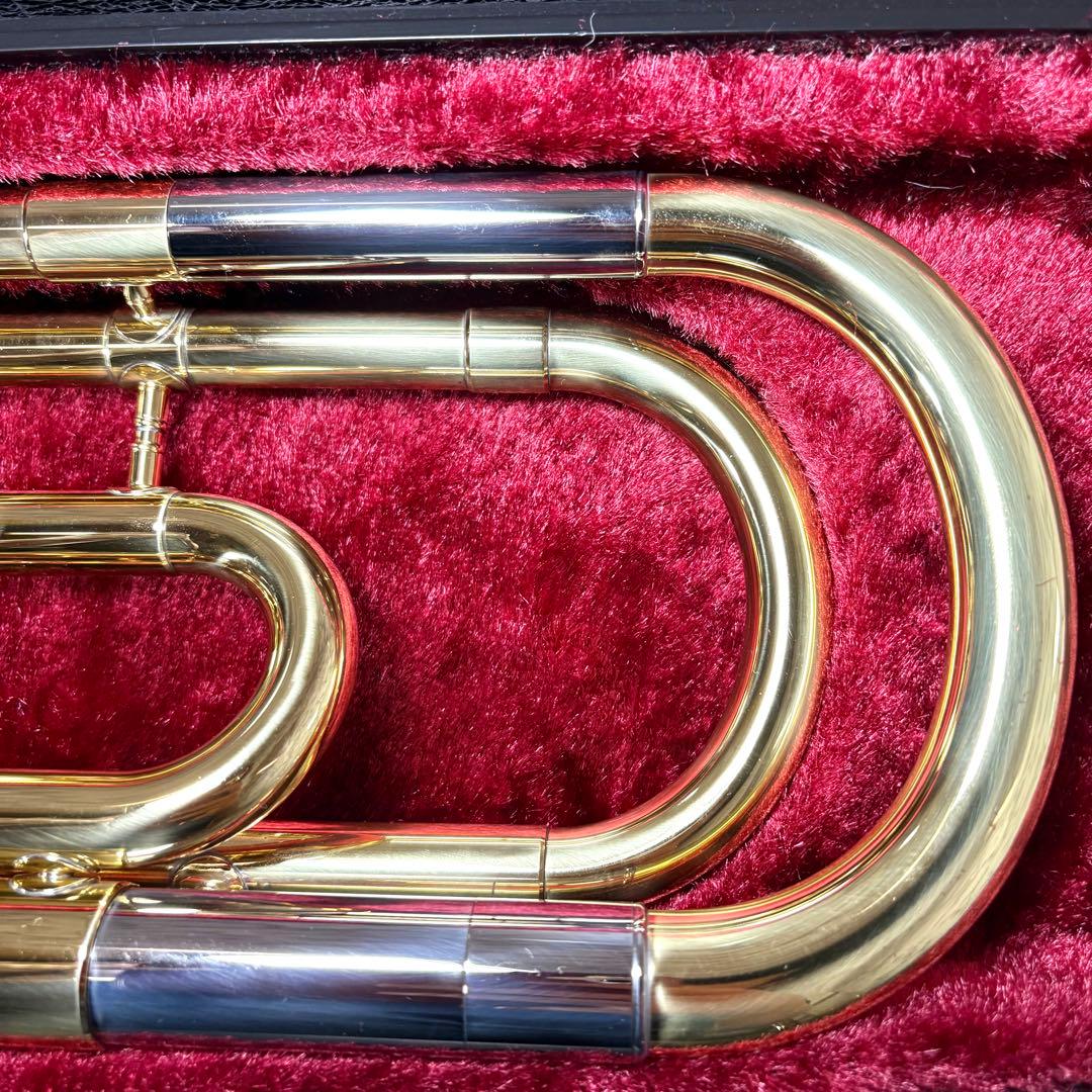 美品　ヤマハYSL-3540R テナーバストロンボーン マウスピース付　メッキ