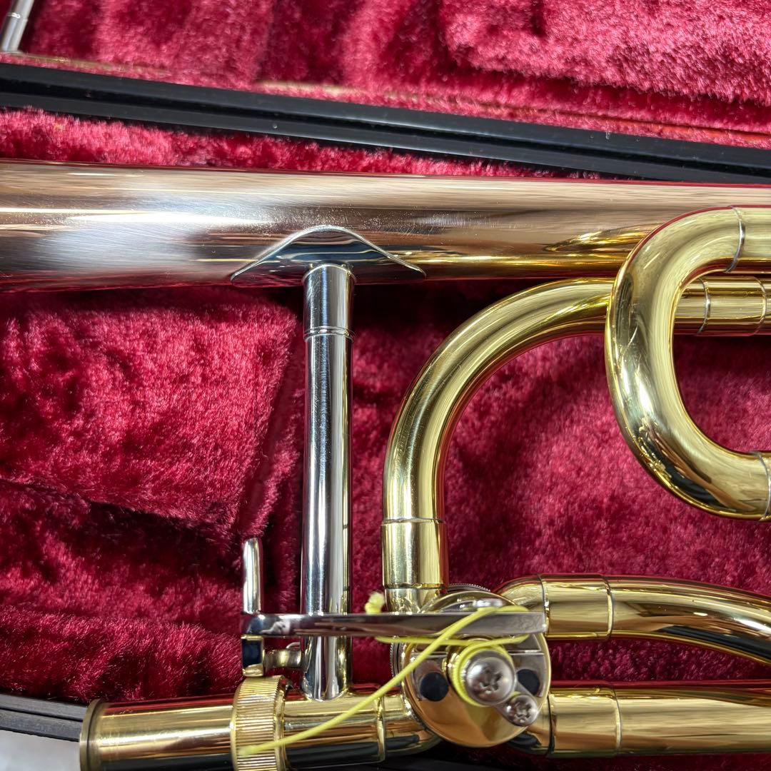 美品　ヤマハYSL-3540R テナーバストロンボーン マウスピース付　メッキ