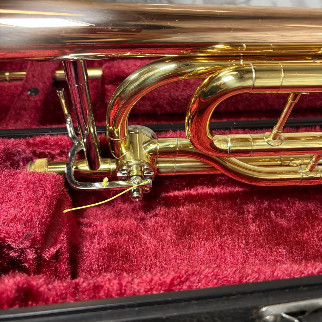 美品　ヤマハYSL-3540R テナーバストロンボーン マウスピース付　メッキ