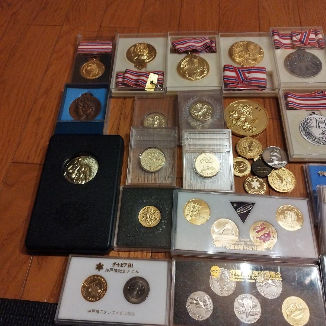 遺品整理【年末大掃除】　メダル？類