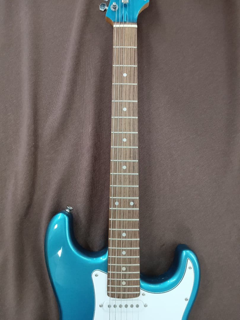 《TA1882》エレキギター LEGEND LST-Z マッチングヘッド