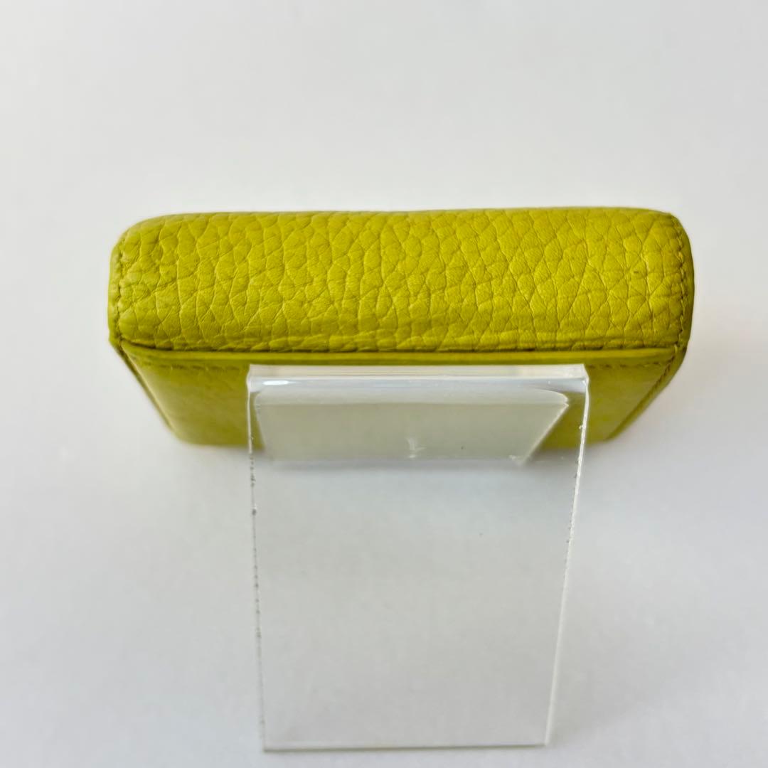 ルイヴィトン 財布　カプシーヌ　三つ折り　ミニウォレット イエロー　黄緑