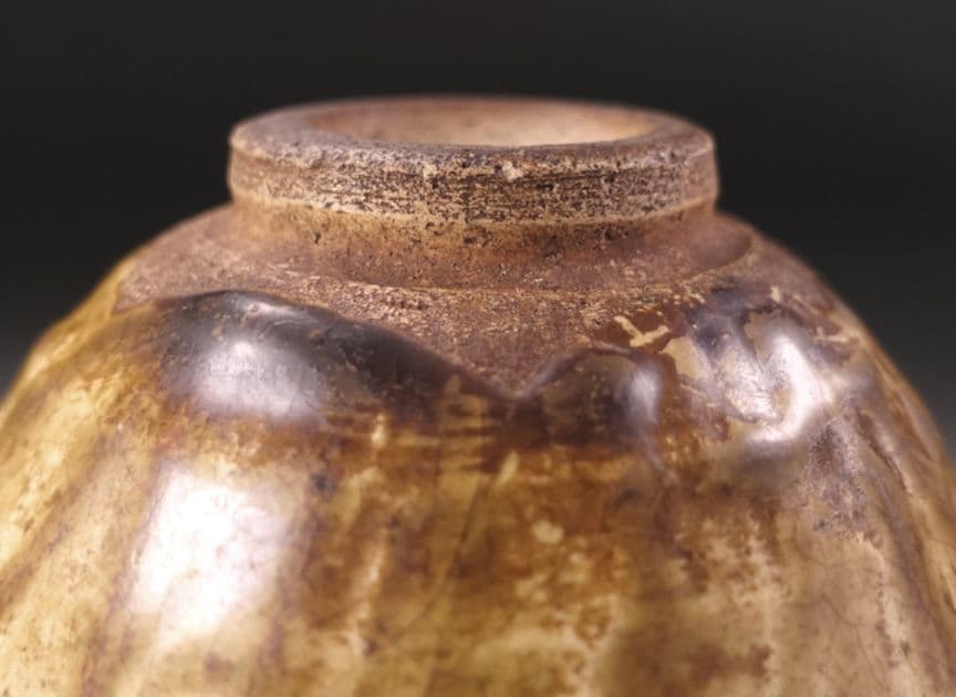 【古瀬戸】時代 瀬戸灰釉彫文　茶碗　唐津　桃山陶　李朝　宋代　珠光青磁　青瓷