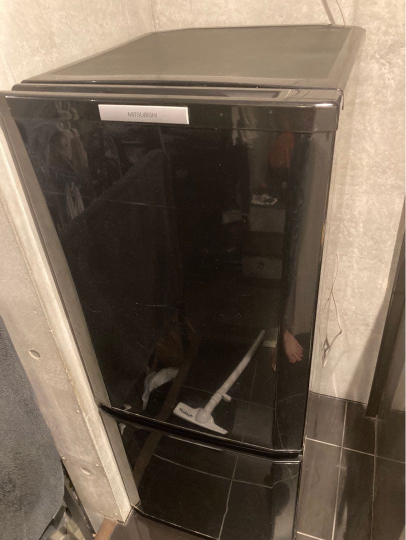 1/31まで【送料込】MITSUBISHI MR-P15W-B 冷蔵庫 146L