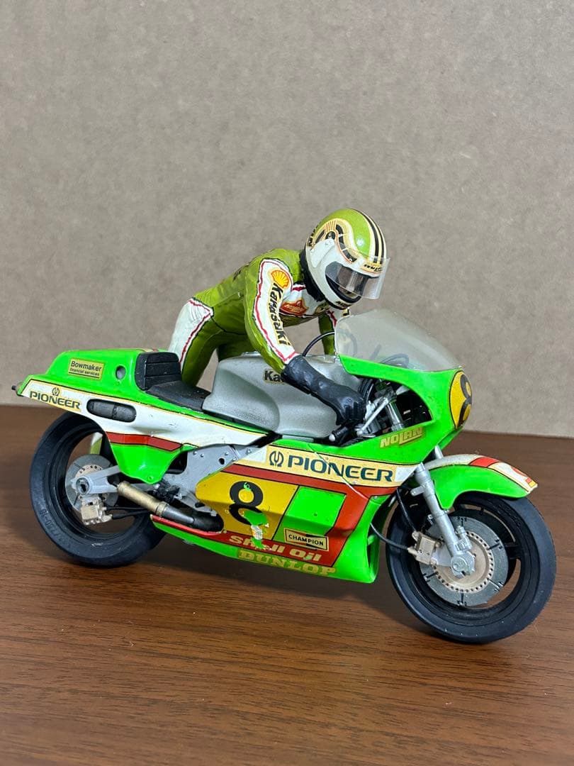 カワサキ　KR500 1/12プラモデル　ウェザリング　塗装済み