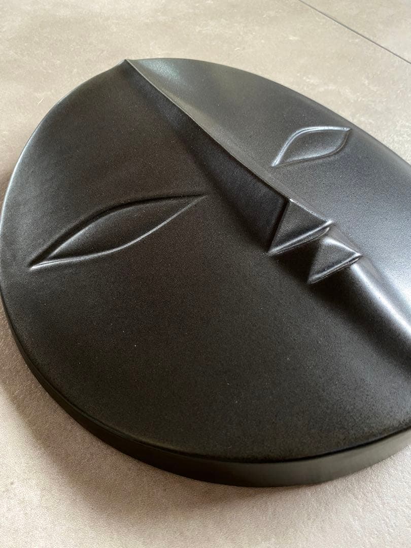 1970 大阪万博 岡本太郎　太陽の塔　壁飾り　陶器　黒い太陽　過去の顔　信楽焼