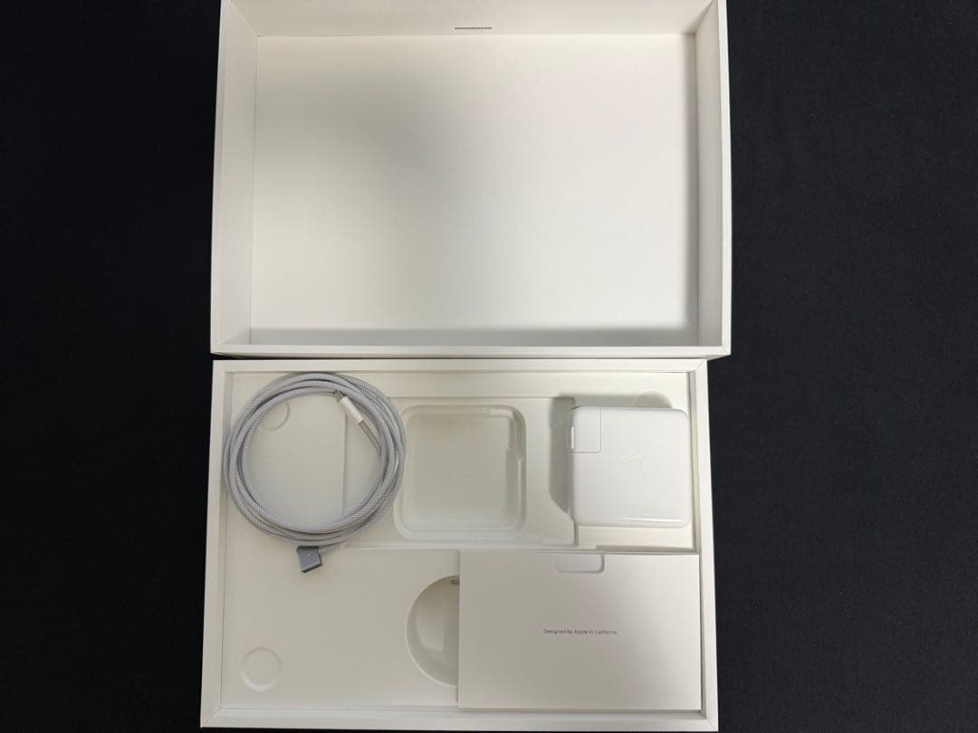 MacBook Air M2 13.6インチ A2681 スペースグレイ