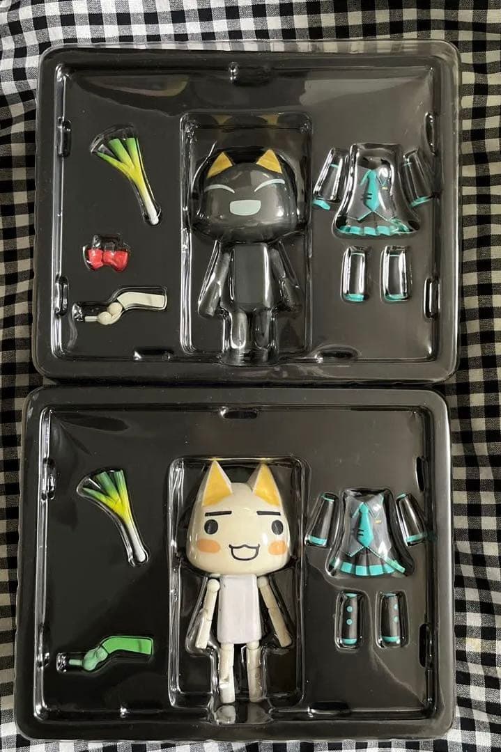 リボルテック　トロ＆クロ　初音ミクver