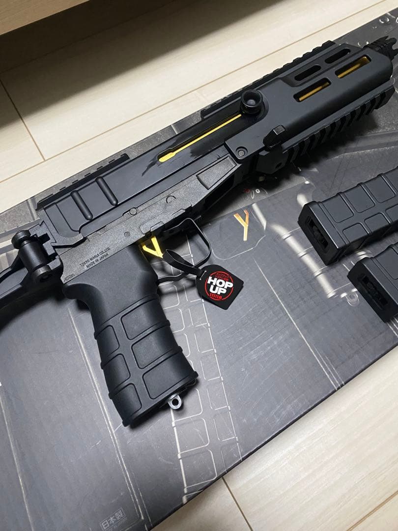 マ*ョ様 東京マルイ　電動コンパクトマシンガン　スコーピオンmod. M フルカ