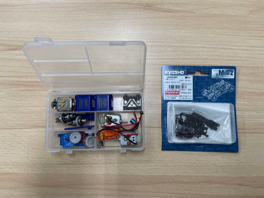 ミニッツ(4台)プロポ付き