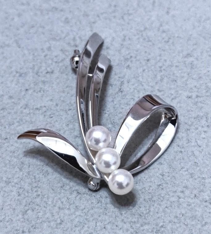 MIKIMOTO　ミキモト パール真珠　SILVER　ブローチ　40451