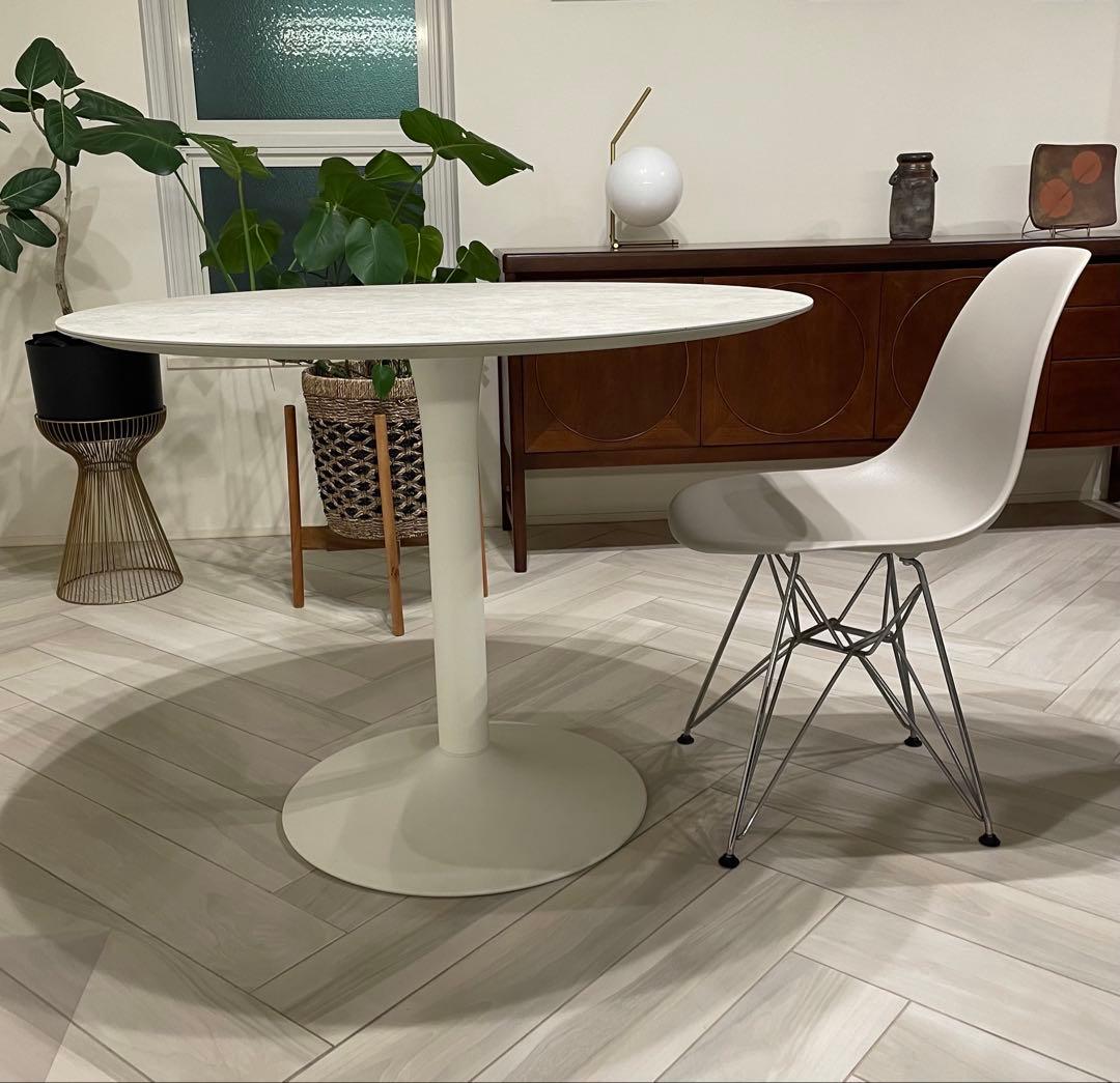 ［美品］BoConcept New Yorkテーブル（アッシュセラミック）